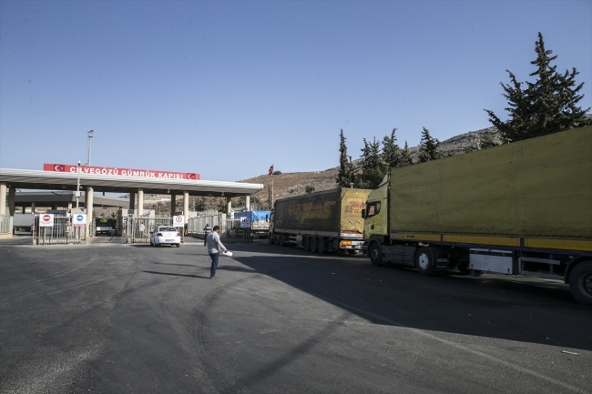 Cilvegözü Sınır Kapısı'ndan 8 ayda 70 bin tır geçti